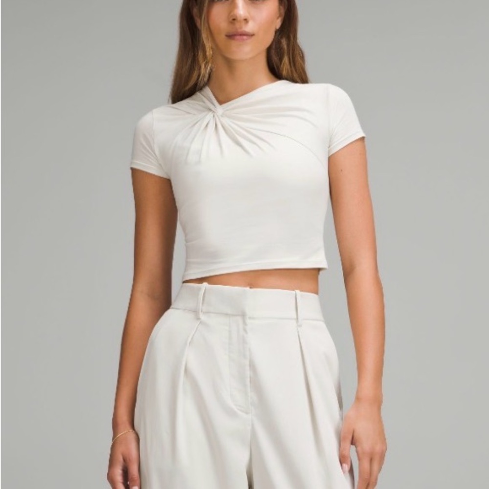 Lululemon asymmetrical front twist shirt small bone